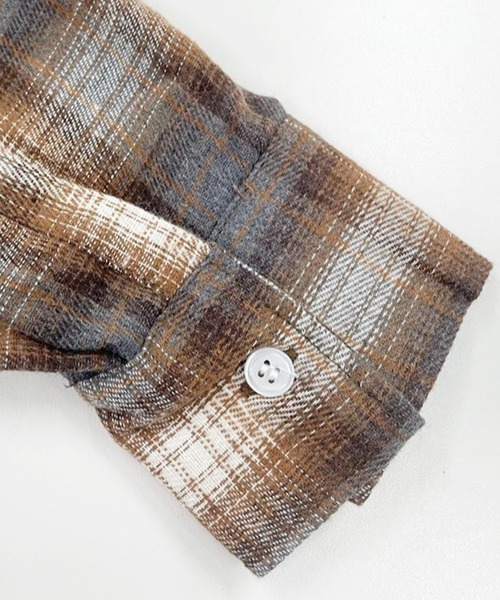 DAY CLOSET（デイ クローゼット）の「【2WAY/羽織ったり巻いたり】長袖グラデーションチェック柄オーバーサイズ×ドロップショルダーシャツ レディース（シャツ/ブラウス・レディース・ブラウン/ブラック・FREE）」の3枚目の写真