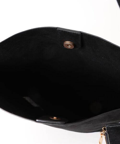 GENERAL IDEA（ジェネラルアイデア）の「【GENERAL IDEA】ポーチ付きワンショルダーバッグ / WOMAN ECO SUEDE SHOULDER BAG（ショルダーバッグ・レディース・カーキ/ブラック・FREE）」の22枚目の写真