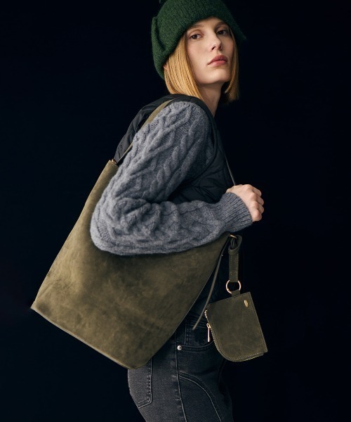 GENERAL IDEA（ジェネラルアイデア）の「【GENERAL IDEA】ポーチ付きワンショルダーバッグ / WOMAN ECO SUEDE SHOULDER BAG（ショルダーバッグ・レディース・カーキ/ブラック・FREE）」の17枚目の写真