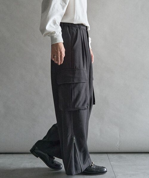CRAFT STANDARD BOUTIQUE(クラフトスタンダードブティック)の「ダブルジョーゼットカーゴスラックス(その他パンツ・メンズ・ブラウン/チャコールグレー/ブラック・L/M/XL)」の11枚目の写真