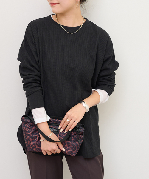 JOURNAL STANDARD relume(ジャーナルスタンダード レリューム)の「《一部WEB限定追加 / 新色》TCワッフルオーバーサイズロングスリーブTシャツ(Tシャツ/カットソー・レディース・チョコ/ストーン/ホワイト×ホワイト/ブラック/ホワイト・FREE)」の12枚目の写真
