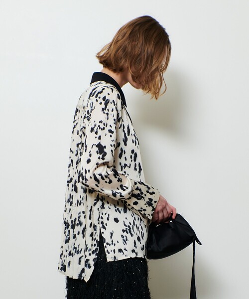 OFFICINAバックプリーツブラウス（シャツ/ブラウス）｜allureville