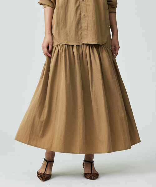 Rouge vif la cle（ルージュヴィフラクレ）の「【Le Melange/ル・メランジュ】テンセルナイロンツイルスカート / セットアップ着用可能【WEB限定】（スカート・レディース・オフホワイト/キャメル・フリー）」の8枚目の写真