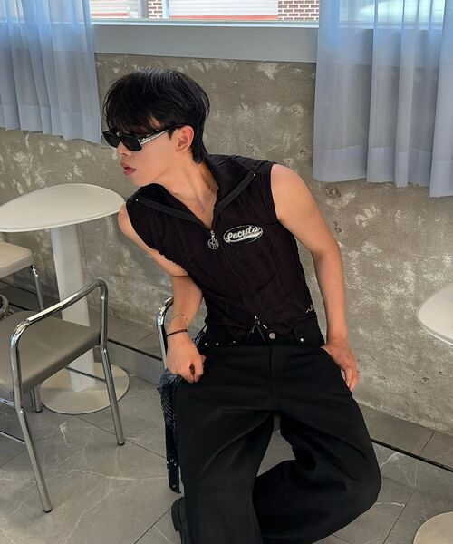 DNSR（ディーエヌエスアール）の「シグネチャーワイドデニムパンツブラックブラック（デニムパンツ・メンズ・その他・X-LARGE/SMALL/MEDIUM/LARGE）」の20枚目の写真