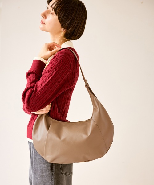 ROPE' PICNIC（ロペピクニック）の「デミルーンショルダーバッグ（ショルダーバッグ・レディース・ブラウン/ブラック/ベージュ系その他・FREE）」の9枚目の写真