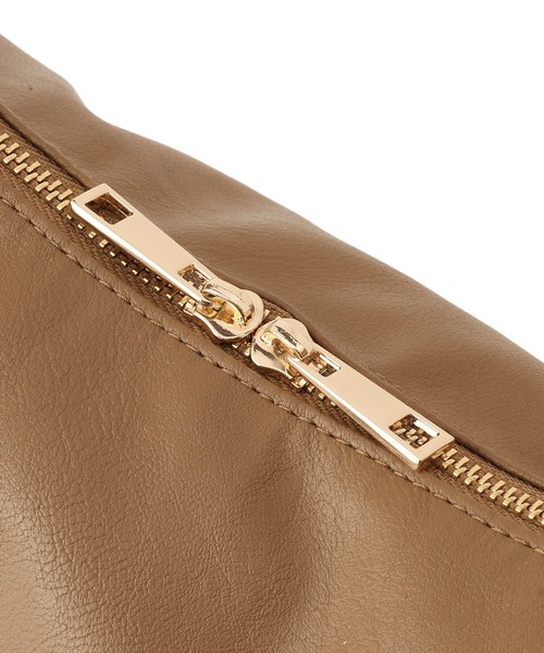 ROPE' PICNIC（ロペピクニック）の「デミルーンショルダーバッグ（ショルダーバッグ・レディース・ブラウン/ブラック/ベージュ系その他・FREE）」の17枚目の写真