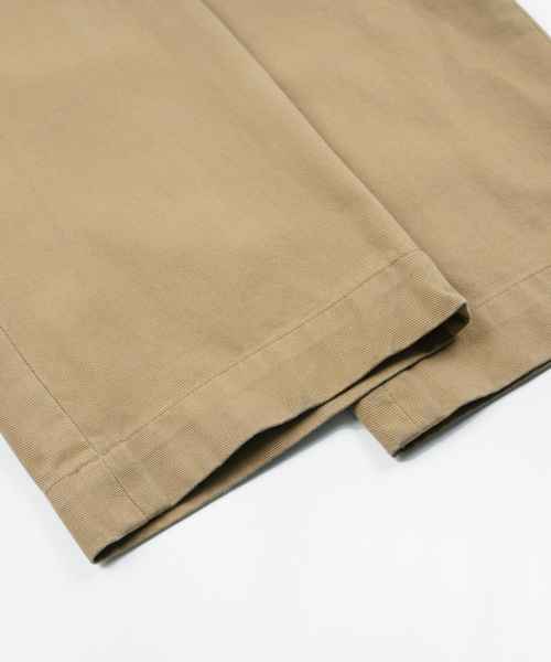 FRIZMWORKS(フリズムワークス)の「WASHED OFFICER CHINO PANTS _ BEIGE(その他パンツ・メンズ・その他・X-LARGE/SMALL/MEDIUM/LARGE)」の8枚目の写真