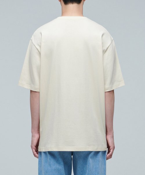 MUSINSA STANDARD（ムシンサスタンダード）の「リラックスフィットクルーネックTシャツ2 [エグレット]（Tシャツ/カットソー・メンズ・その他・XX-LARGE/XXX-LARGE/SMALL/MEDIUM/LARGE/X-LARGE）」の3枚目の写真