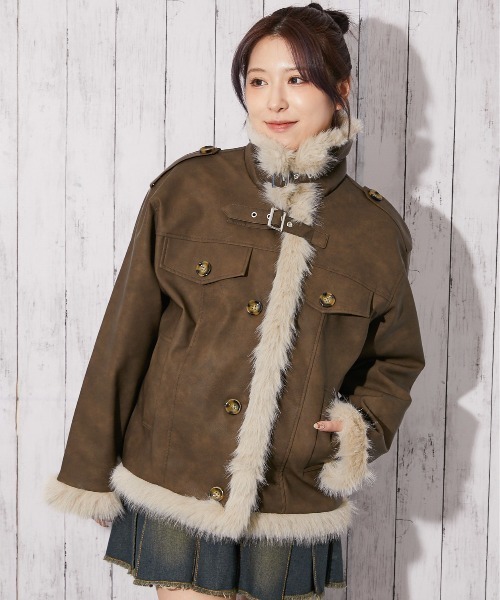 GORGE（ゴージ）の「《フェイクレザー×ファー切替》レディース ボタン留め ミドル丈ブルゾン アウター 秋冬（ブルゾン・レディース・ダークブラウン/ブラック・F）」の2枚目の写真