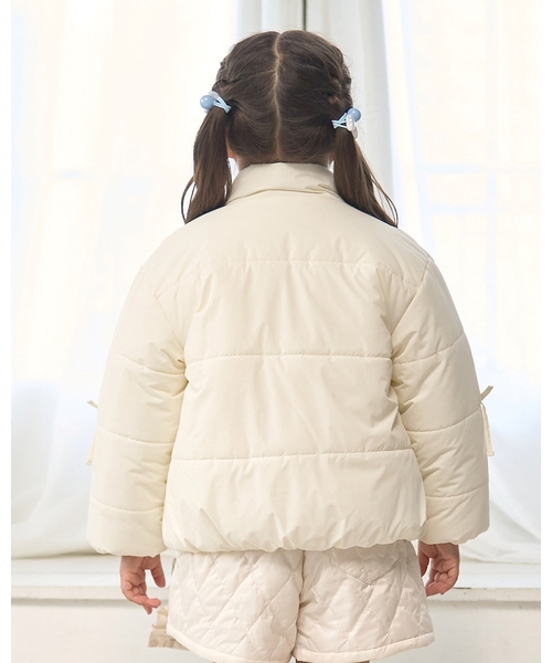 Lycee mine(リセマイン)の「リボン付きパフジャケット(ブルゾン・キッズ・ピンク/ライトグレー/ブラック/アイボリー/ブルーグレー・140cm/130cm/120cm/110cm/100cm/150cm)」の16枚目の写真