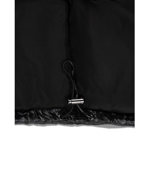 MARITHE + FRANCOIS GIRBAUD(マリテフランソワジルボー)の「W GLOSSY CROP DOWN JACKET(ダウンジャケット/コート・レディース・Silver/アイボリー/Black・SMALL/MEDIUM)」の9枚目の写真