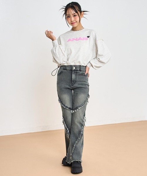 ANAP GiRL(アナップガール)の「ANAPロゴ ドロスト付クロップドトップス スウェット 【親子お揃い】【キッズお揃い】(スウェット・キッズ・ライトグレー/ピンク/ブラック・XS/S/M)」の4枚目の写真