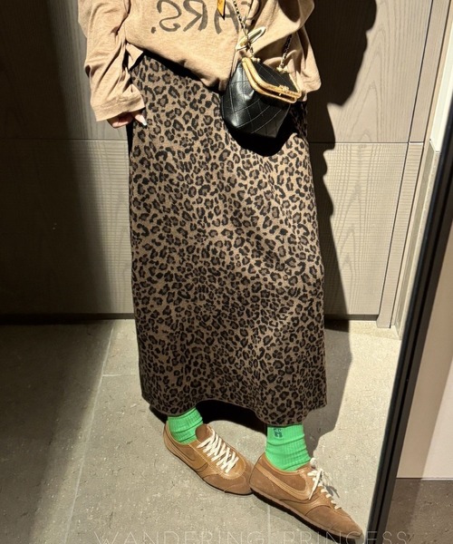 SPIGA(スピーガ)の「レオパード柄ロングスカート(スカート・レディース・レオパード・MEDIUM/SMALL/X-LARGE/LARGE)」の1枚目の写真
