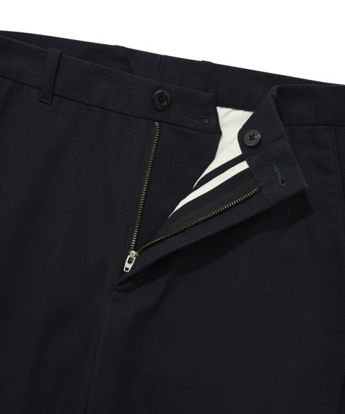 COVERNAT(カバーナット)の「チノスリムストレートパンツネイビー(その他パンツ・レディース・その他・X-LARGE/LARGE/MEDIUM/SMALL)」の4枚目の写真