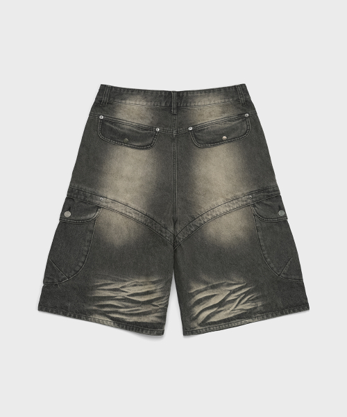 SAINTPAIN(セイントペイン)の「SP ジョイントカーゴバミューダパンツ ブラック(その他パンツ・レディース・その他・MEDIUM/LARGE)」の2枚目の写真