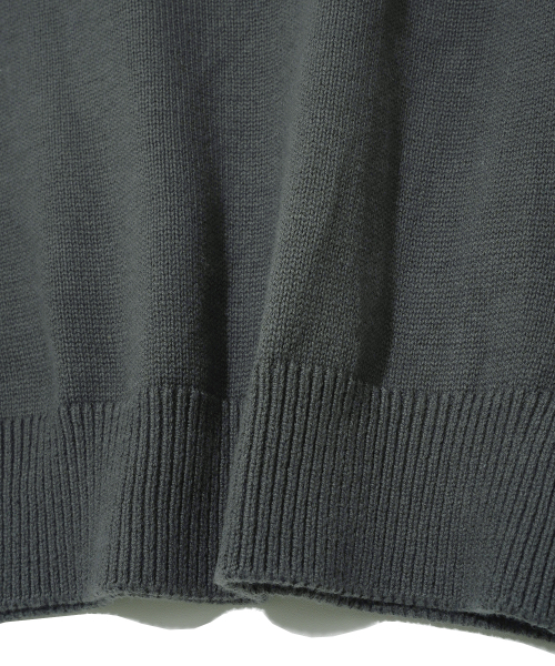 YALE(イェール)の「コットンポロクロップニット_チャコール(ポロシャツ・レディース・その他・SMALL/MEDIUM)」の6枚目の写真