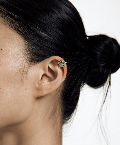 KASHIKO（カシコ）の「Drop Ribbon Star Ear Cuff Set（ピアス（両耳用）・レディース・その他・FREE）」の4枚目の写真