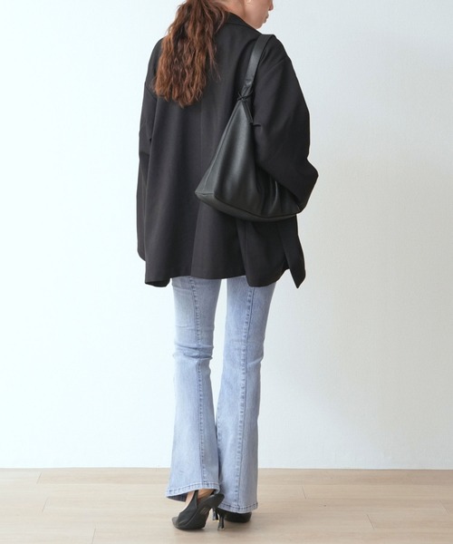 .WORKS(ドットワークス)の「前脇クロス切替 ストレッチデニムフレアーパンツ(デニムパンツ・レディース・ダークグレー/サックスブルー/ブルー・61/64)」の22枚目の写真
