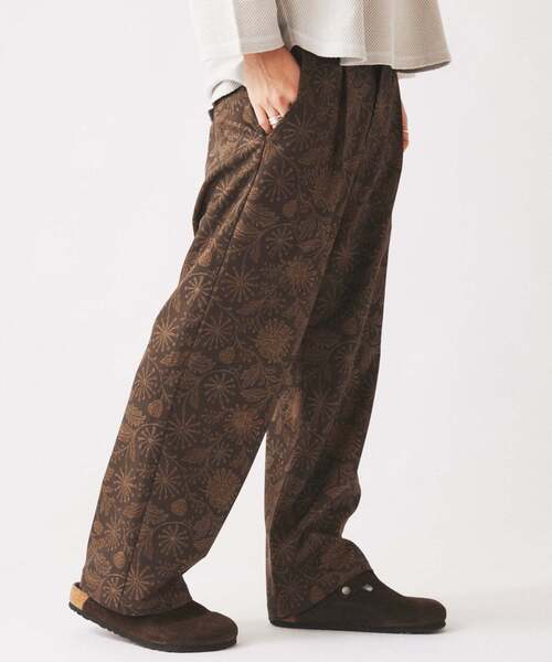 JOURNAL STANDARD relume(ジャーナルスタンダード レリューム)の「リーフパターン 1タック イージーパンツ(その他パンツ・メンズ・ネイビー/ブラック系その他/ブラウン・LARGE/MEDIUM)」の18枚目の写真