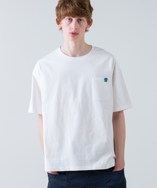 rehacer（レアセル）の「rehacer : Flower Parade Wide TEE / フラワー パレード ワイドT（Tシャツ/カットソー・メンズ・ブラック/ホワイト・X-LARGE/LARGE/MEDIUM/SMALL）」の7枚目の写真