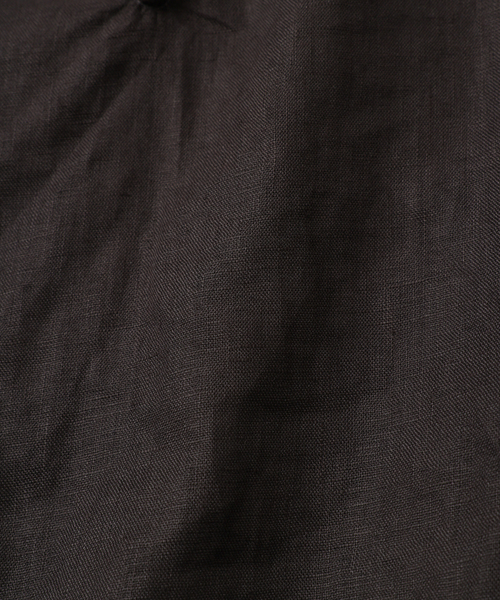 UNFOLLOW(アンフォロー)の「【FOLL / フォル】washed linen skipper shirt(シャツ/ブラウス・メンズ・ホワイト/グレー/ブラウン・3/2)」の6枚目の写真