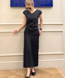 JENNE（ジェンヌ）の「Iライン美シルエットワンピース（ワンピース）」