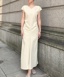 JENNE（ジェンヌ）の「Iライン美シルエットワンピース（ワンピース）」