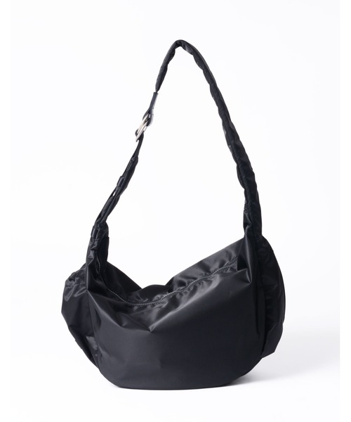 master-piece(マスターピース)の「master-piece / Ark Solid ショルダーバッグ M / No.224061-s(ショルダーバッグ・メンズ・ネイビー/ブラック/カーキ・FREE)」の17枚目の写真