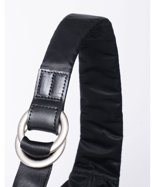 master-piece(マスターピース)の「master-piece / Ark Solid ショルダーバッグ M / No.224061-s(ショルダーバッグ・メンズ・ネイビー/ブラック/カーキ・FREE)」の8枚目の写真