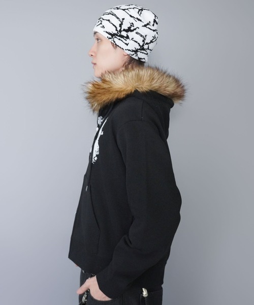 SPINNS（スピンズ）の「シングルニットビーニー/イナズマ/ユニセックス（ニットキャップ/ビーニー・メンズ・ブラック×ブルー/ホワイト×ブラック/ブラック×ホワイト・ONESIZE）」の11枚目の写真