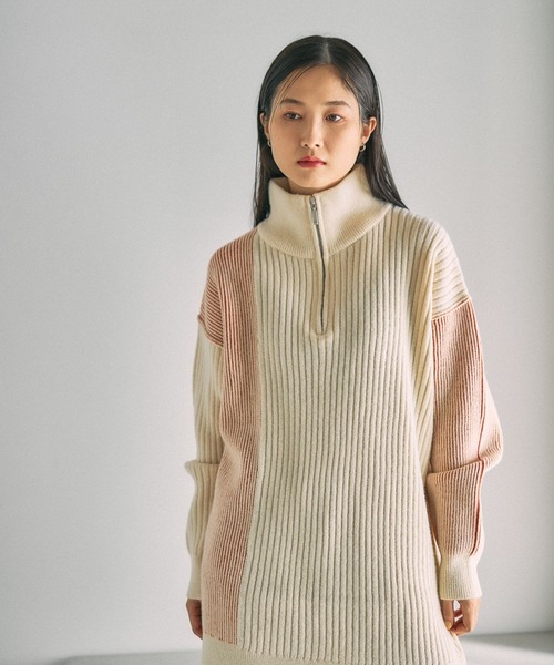 LEPSIM（レプシィム）の「7ゲージ配色ZIPチュニック　638087（ニット/セーター・レディース・ブラック/アイボリー/ライトグレー・FREE）」の19枚目の写真