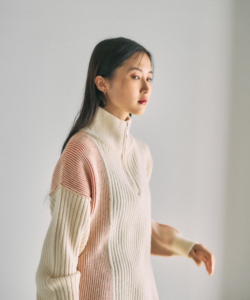 LEPSIM（レプシィム）の「7ゲージ配色ZIPチュニック　638087（ニット/セーター・レディース・ブラック/アイボリー/ライトグレー・FREE）」の20枚目の写真