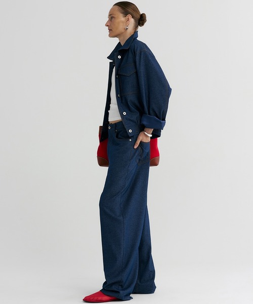 Bie(ビエ)の「デニムライク ショートジャケット(デニムジャケット・レディース・ブルー・M/S/L)」の15枚目の写真