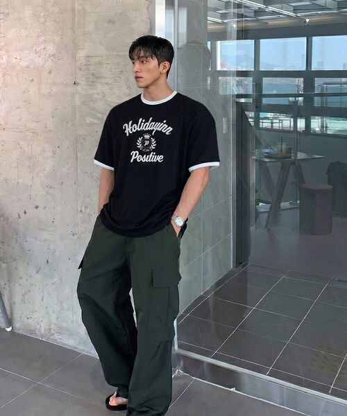 PHERMENON(フェルメノン)の「スーパーオーバーサイズリンガー半袖Tシャツ - アイボリー(Tシャツ/カットソー・メンズ・その他・1/2)」の12枚目の写真