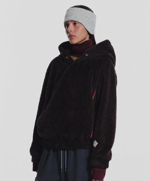 MENASOO(ミナス)の「Pogme Fleece String Hoodie_Brown(パーカー・レディース・ブラウン・F)」の2枚目の写真