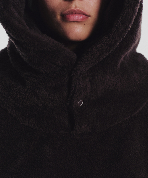MENASOO(ミナス)の「Pogme Fleece String Hoodie_Brown(パーカー・レディース・ブラウン・F)」の9枚目の写真