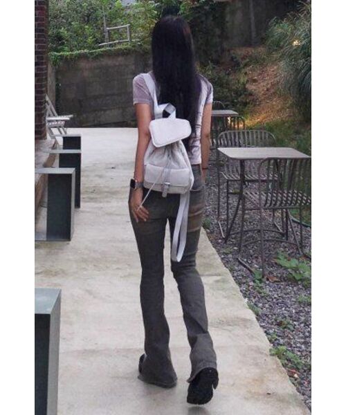 AMESWORLDWIDE(アメスワールドワイド)の「BASIC LOGO BACKPACK SILVER(バックパック/リュック・レディース・その他・FREE)」の3枚目の写真