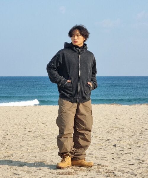 XTONZ(エクストーンズ)の「XP127 シュリンクカーゴパンツ (カーキ)(スウェットパンツ・レディース・その他・SMALL/MEDIUM/LARGE)」の16枚目の写真