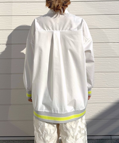 Q（キュー）の「リブドッキングシャツ（シャツ/ブラウス・レディース・オフホワイト・MEDIUM）」の4枚目の写真