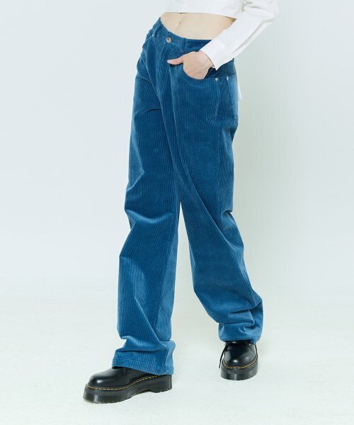 LARTIGENT(ラーティゼン)の「L6 CORDUROY STRAIGHT PANTS(BLUE)(その他パンツ・レディース・その他・S/M)」の1枚目の写真
