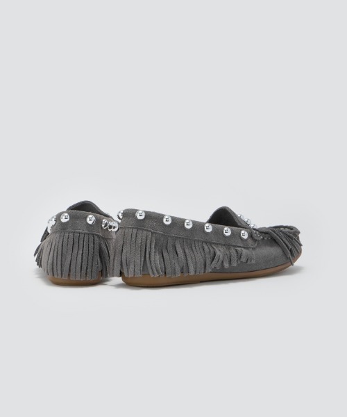 PELLICO SUNNY(ペリーコサニー)の「SACO スタッズ モカシン 1.0cm GREY(モカシン/デッキシューズ・レディース・グレー・35/36/37/38/39)」の4枚目の写真