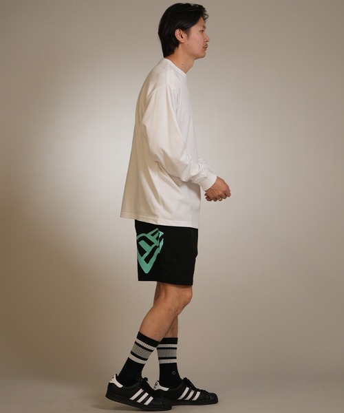 NEW ERA(ニューエラ)の「NEW ERA/ニューエラ メンズ 長袖 ロンT 15159364/15159365(Tシャツ/カットソー・メンズ・ホワイト/ブラック・M/L/XL)」の17枚目の写真