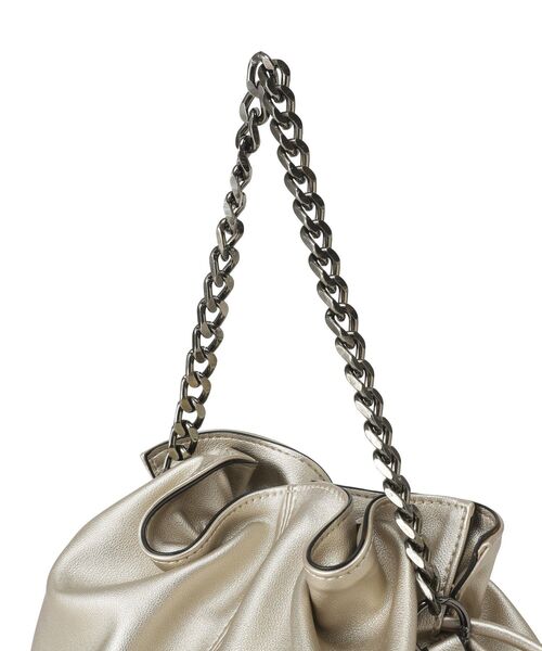 YECCA VECCA（イェッカヴェッカ）の「2wayチェーンギャザーバッグ（ショルダーバッグ・レディース・ブラック/シルバー/ゴールド・FREE）」の21枚目の写真