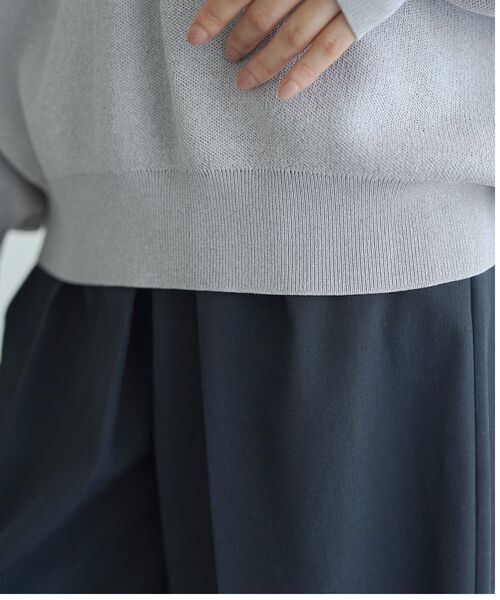 YECCA VECCA（イェッカヴェッカ）の「2wayレイヤード風ポロニット（ニット/セーター・レディース・ライトベージュ/グレー/ネイビー・FREE）」の11枚目の写真