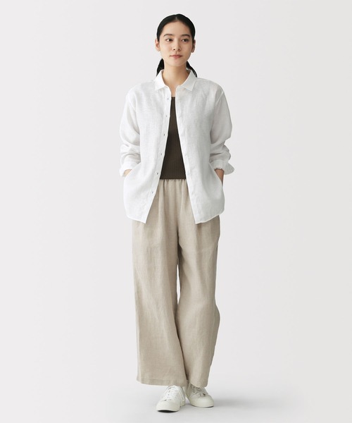 無印良品(ムジルシリョウヒン)の「婦人 リネン 洗いざらし レギュラーカラー長袖シャツ(シャツ/ブラウス・レディース・ホワイト系1/ライトブルー/ライトオレンジ系/サックスブルー系/ライトグリーン/ホワイト/チャコールグレー・XL/L/M/S)」の8枚目の写真