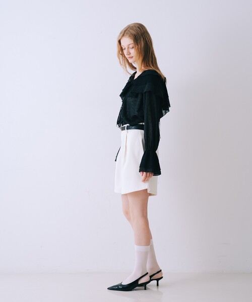 SELFIST(セルフィスト)の「ラッフルドビーフリルブラウス リボン フレア袖 シアー 春服(シャツ/ブラウス・レディース・ブラック/オフホワイト・フリー)」の18枚目の写真