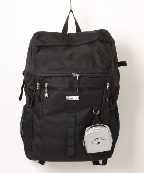CONVERSE(コンバース)の「【CONVERSE】CV RUBBER PATCH BOX BACKPACK / ラバーパッチロゴ バックパック ボックス型(バックパック/リュック・メンズ・シルバーグレー/ベージュ/アイボリー/ブラック・FREE)」の3枚目の写真
