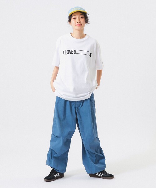 Champion(チャンピオン)の「【別注】Champion / プリント Tシャツ(Tシャツ/カットソー・レディース・ブルー/ブラック/ホワイト・X-SMALL/SMALL)」の12枚目の写真