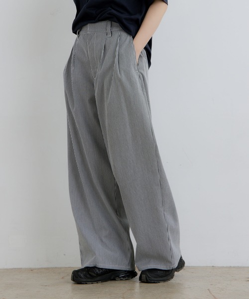 flaner(フラネ)の「Loose assort work pants / ルーズアソートワークパンツ(その他パンツ・レディース・ホワイト/グレー・MEDIUM/LARGE)」の1枚目の写真