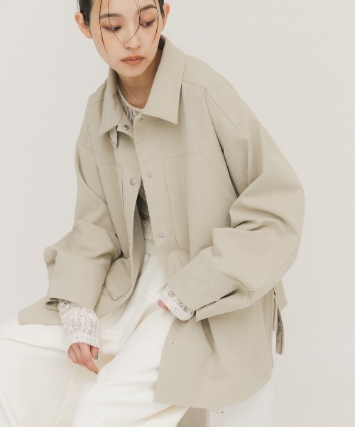 KBF（ケイビーエフ）の「ポケットディティールジャケット（その他アウター・レディース・ベージュ系その他/チャコールグレー/オフホワイト・ONE）」の3枚目の写真